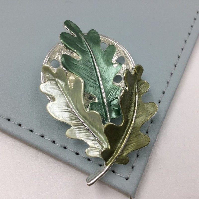 Magnetic Oak Leaf Brooch