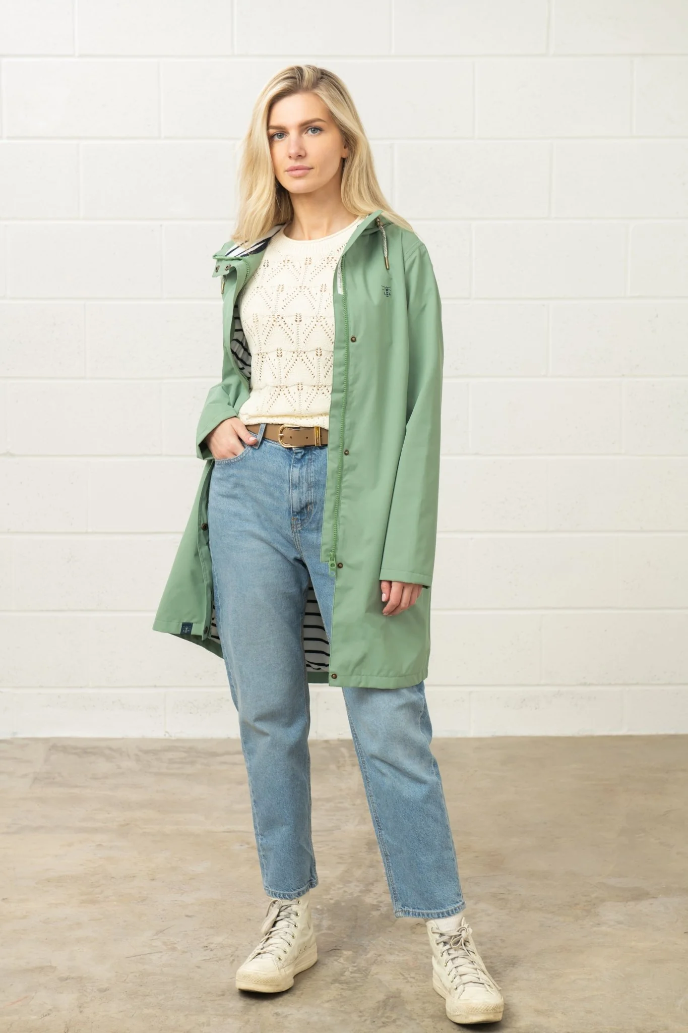 Lighthouse-long-beachcomber-jacket - Sage