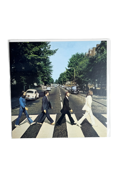 Iconic and timeless, this Beatles Abbey Road greetings card features the legendary album cover. Perfect for music lovers, it’s a great choice for birthdays, celebrations, or thoughtful messages.