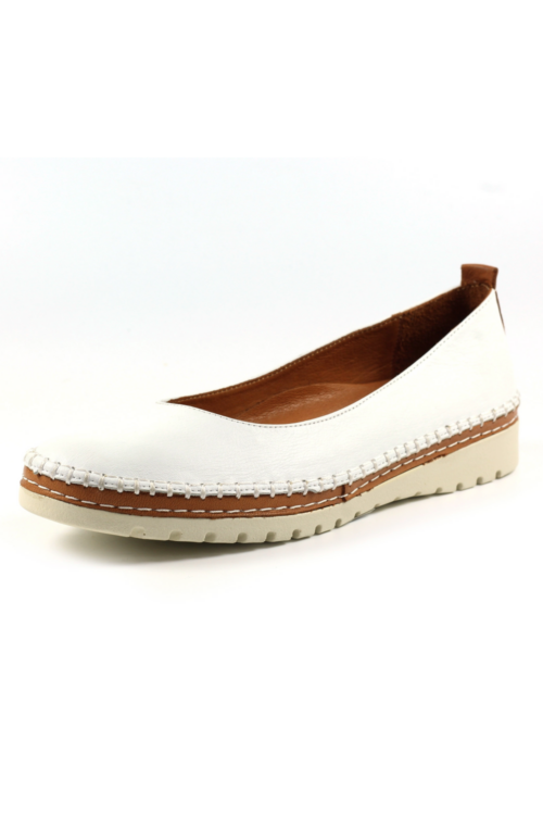 Dove Leather Pumps