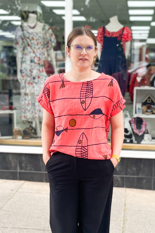 WOCLTP0049 - 100% Cotton Fish Print Short Sleeve Top