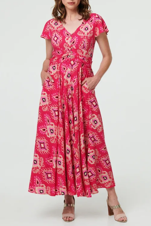 Stella Morgan Paisley Print Maxi Dress