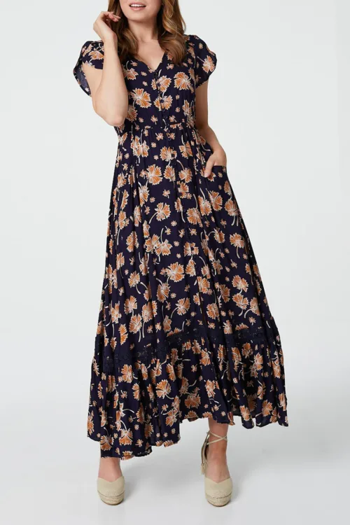 Stella Morgan Fan Leaf Maxi Dress