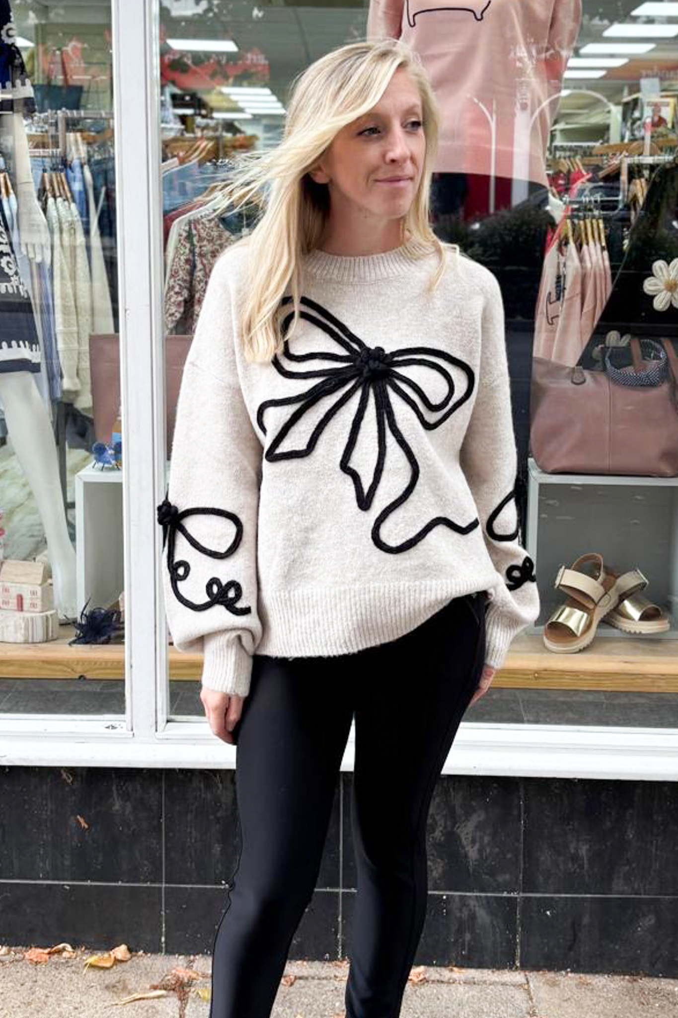 Oversized Bow Jumper