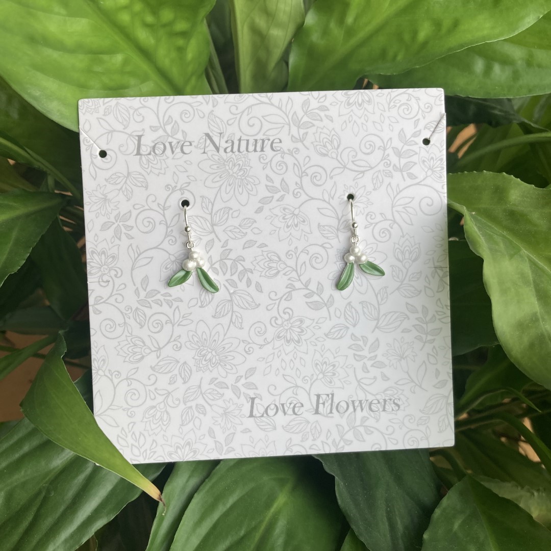Christmas Mistletoe Drop Earrings