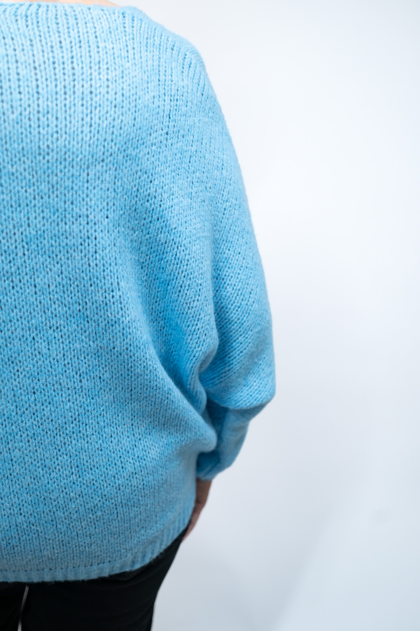 WOCLJU0097 - 4 - Light Blue Chunky V-Neck Jumper