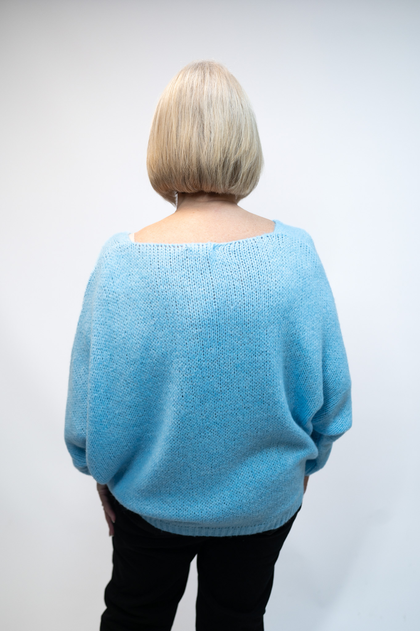 WOCLJU0097 - 5 - Light Blue Chunky V-Neck Jumper
