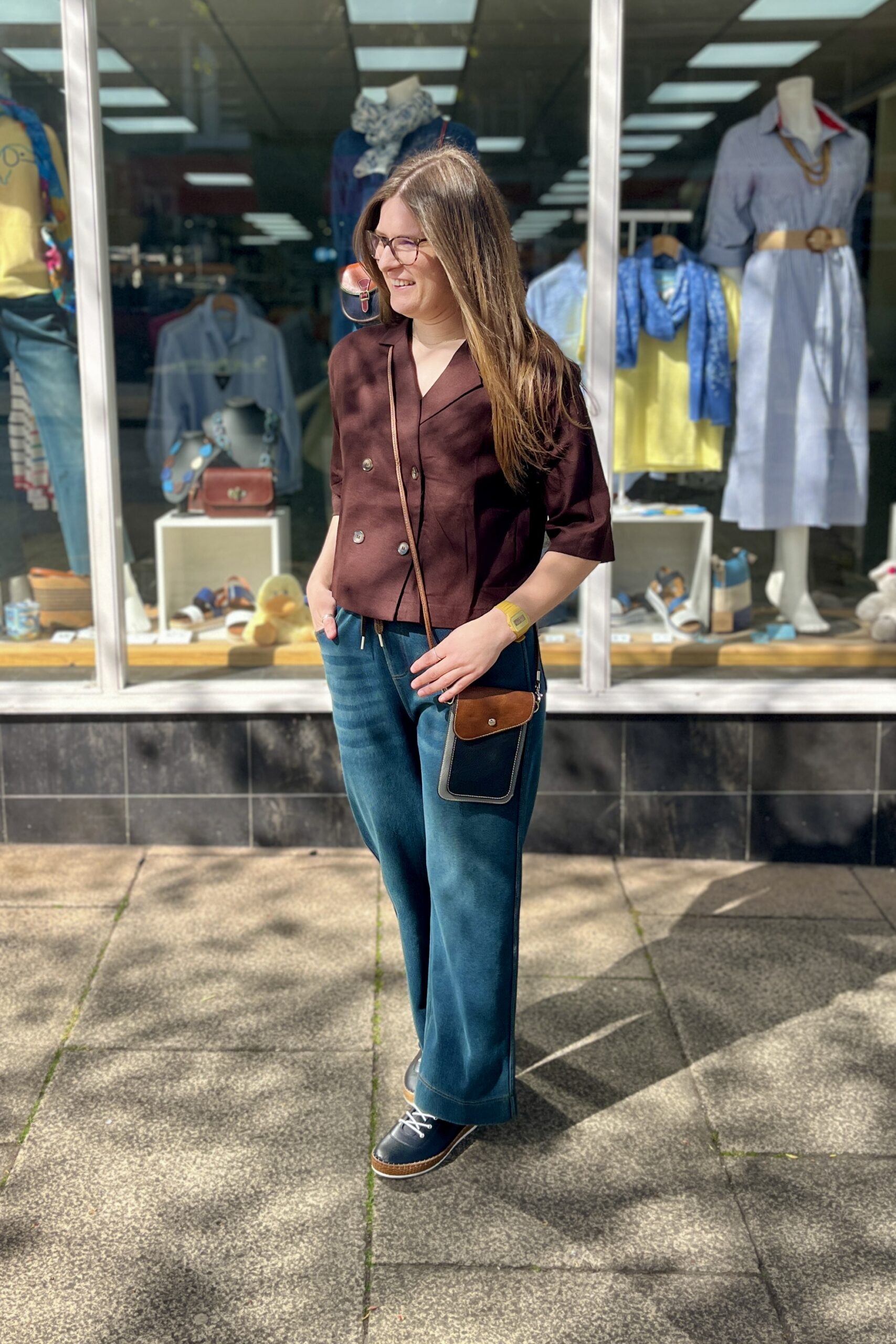 WOCLTP0106 - 8 Chocolate Double Breasted Cropped Blouse